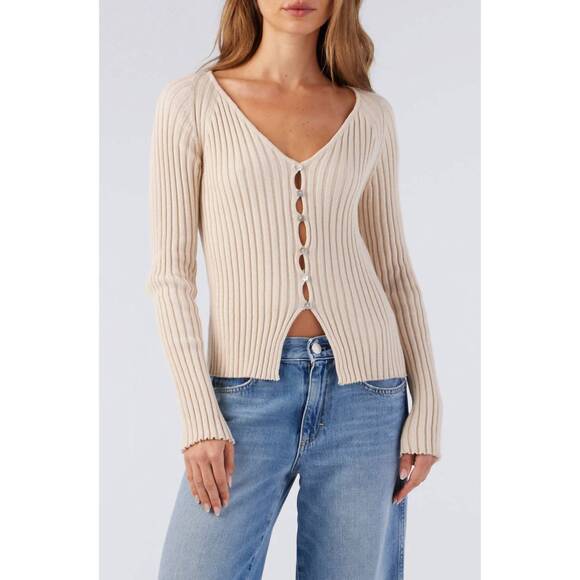 NEW AMO ada sweater in latte